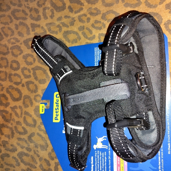 Pet Safe No -Pull Harness Med/Large Dog - Picture 6 of 6